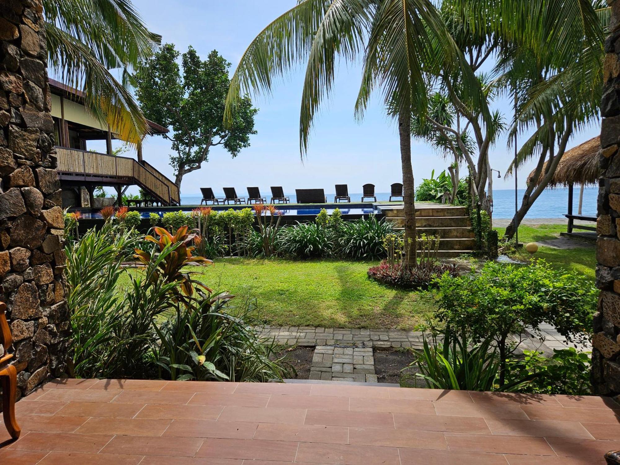 Sunsethouse Lombok Hotel Mangsit Buitenkant foto