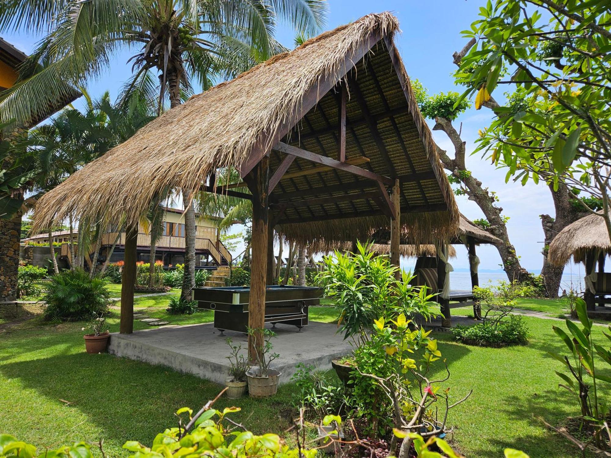 Sunsethouse Lombok Hotel Mangsit Buitenkant foto