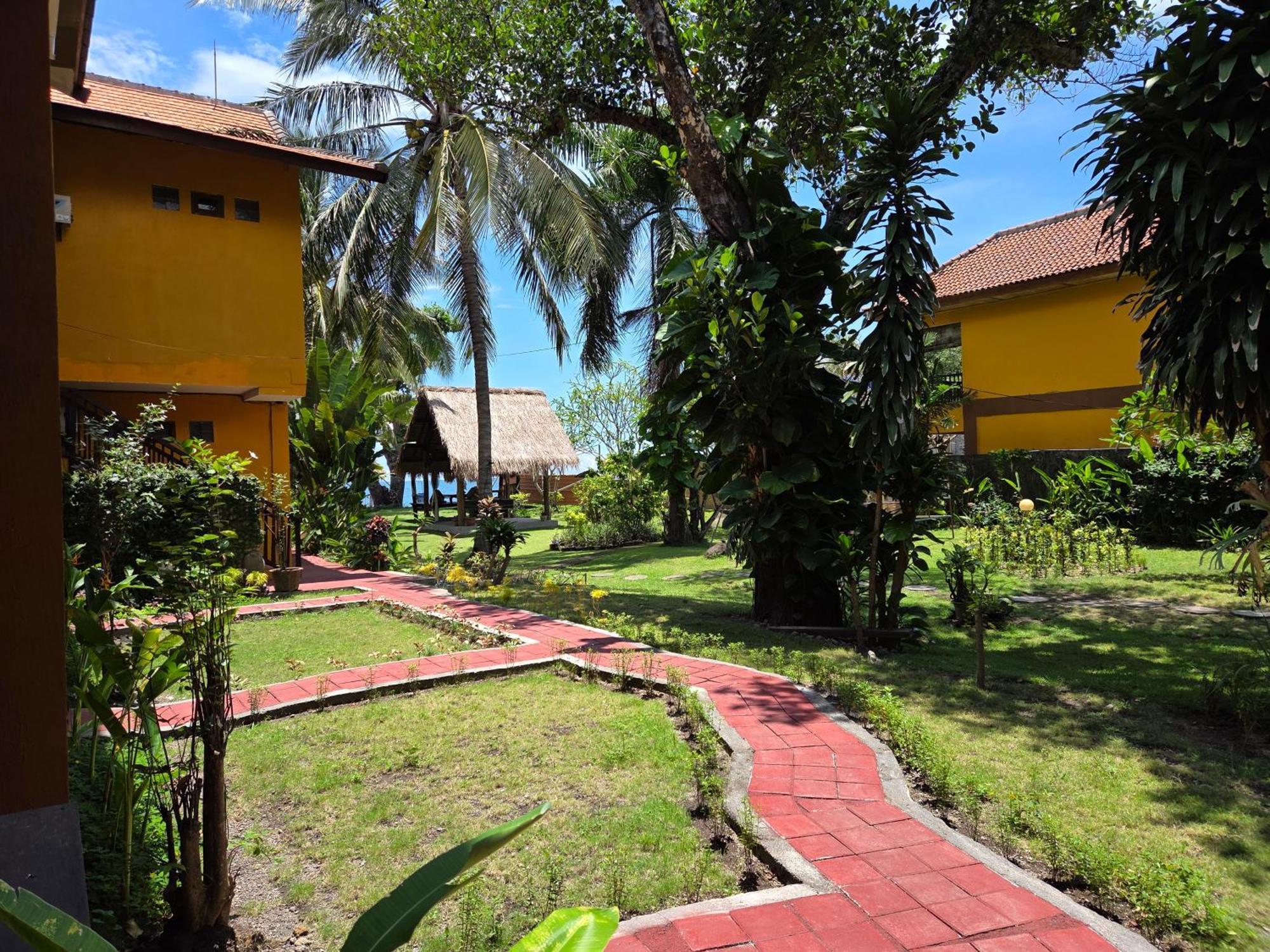 Sunsethouse Lombok Hotel Mangsit Buitenkant foto